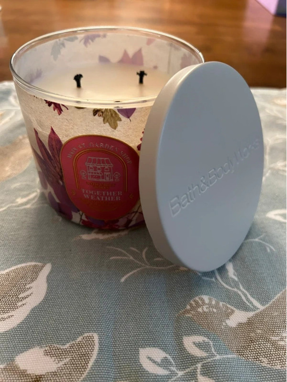 Bath & body Works together weather candle